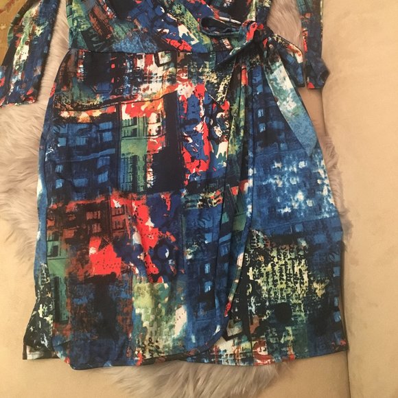 Water Colored Wrap Style Dress - Picture 5 of 7